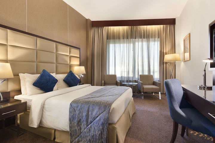 Img - Deluxe Room, 1 Queen Bed, Non Smoking
