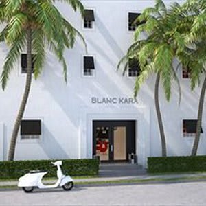 Blanc Kara - Adults Only