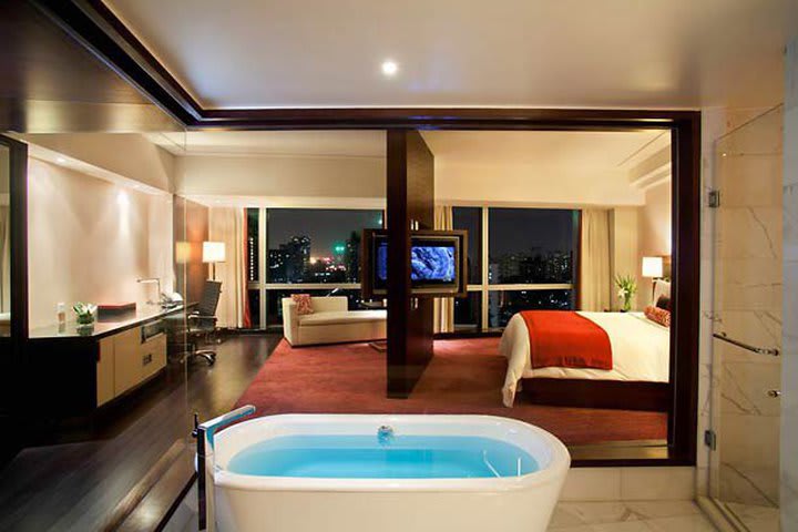 Suite at the Renaissance Beijing Capital hotel in Beijing