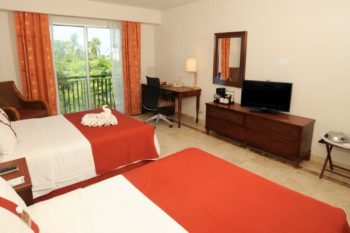 Rooms include LED TV with premium channels