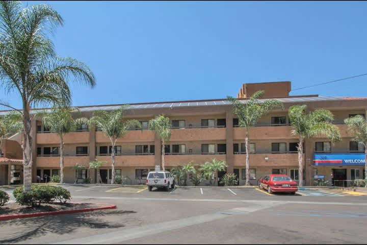 Motel 6 San Diego Mission Valley East