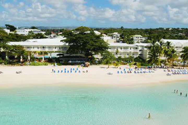 Amaryllis Beach Resort