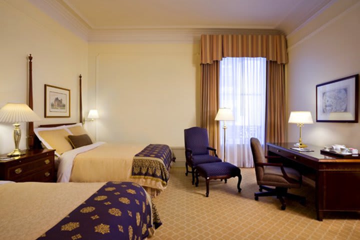 Deluxe room with two beds at the Palace Hotel