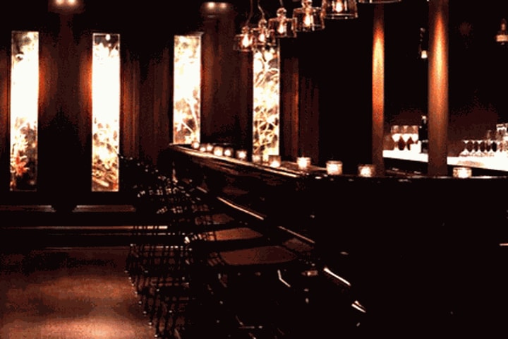 Lobby bar