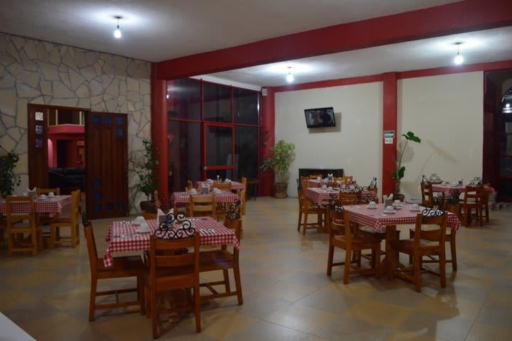 Restaurante La Pérgola en el Hotel Azulejos