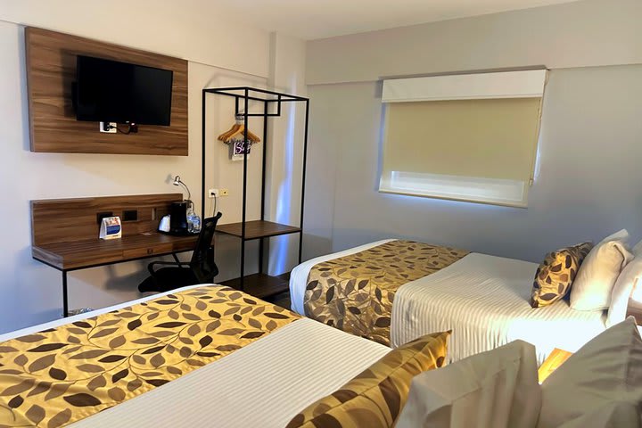 104 guests room