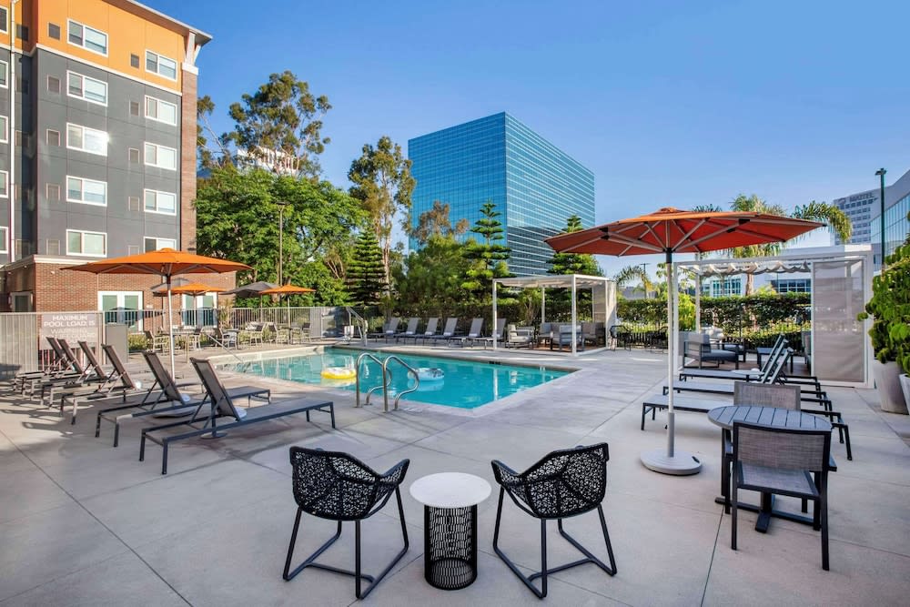 Cambria Hotel LAX