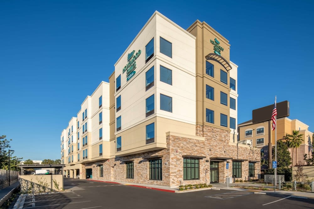 Homewood Suites by Hilton Belmont