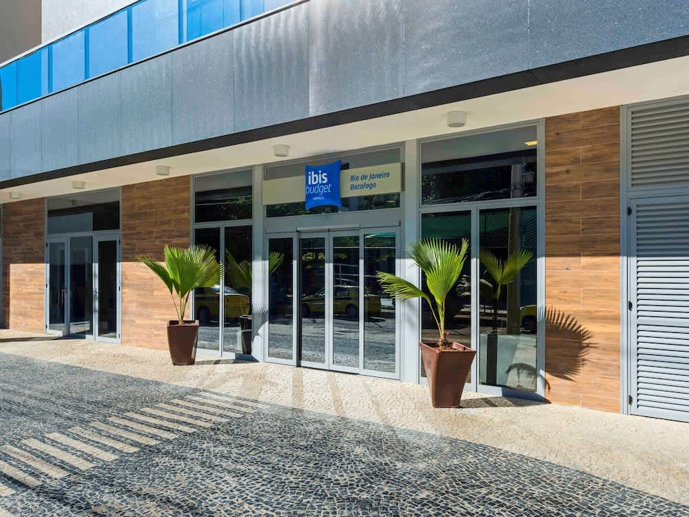 PriceTravel - Viaja fácil, sin pretextos