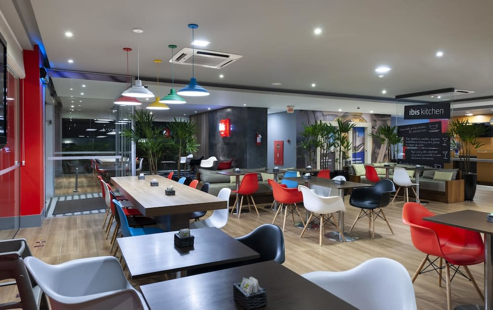 Ibis Sao Jose