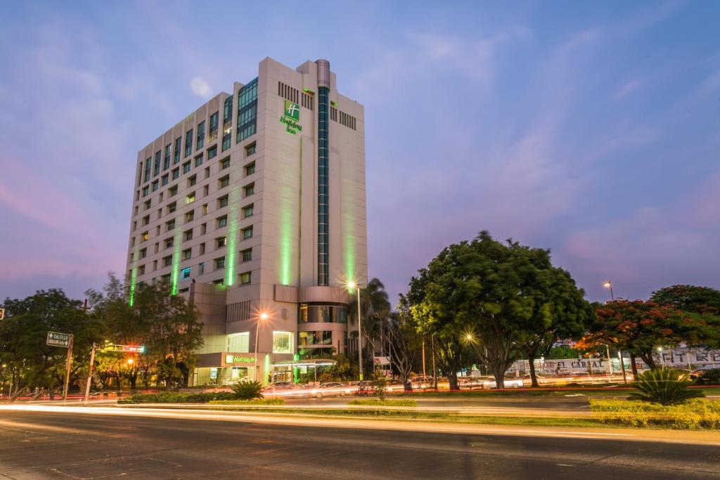 Holiday Inn Select - Guadalajara, an IHG Hotel