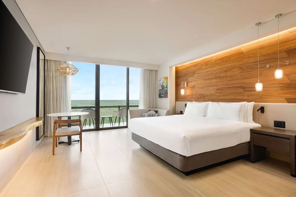 Img - Habitación, habitaciones conectadas (Sunset View,  1 King Or 2 Queens)