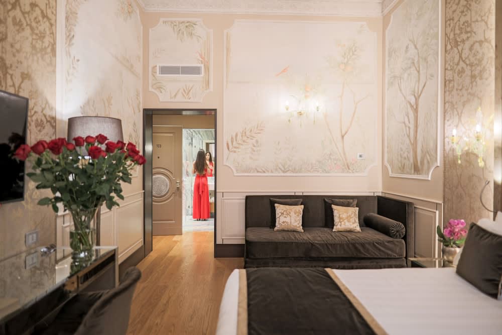 Santa Croce Boutique Hotel