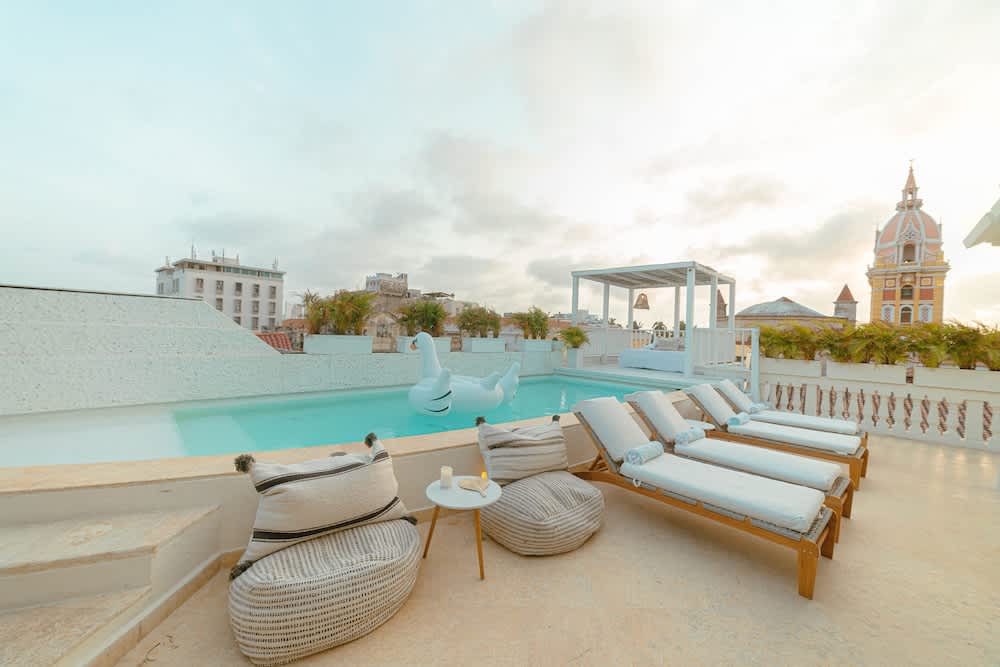 Tiquetes Baratos - Travel easy, without excuses