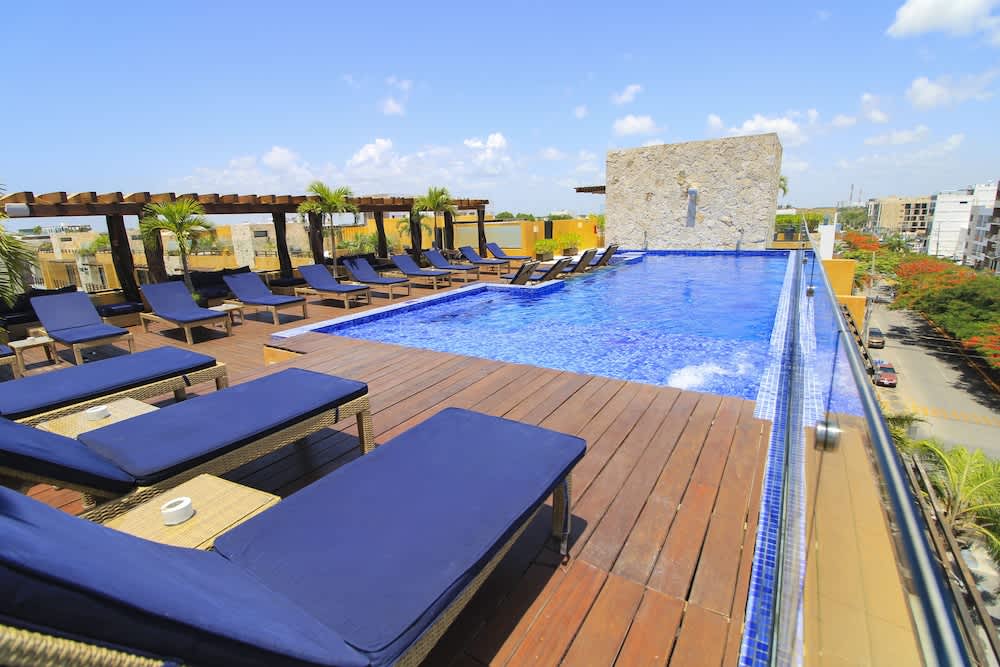 PriceTravel - Viaja fácil, sin pretextos