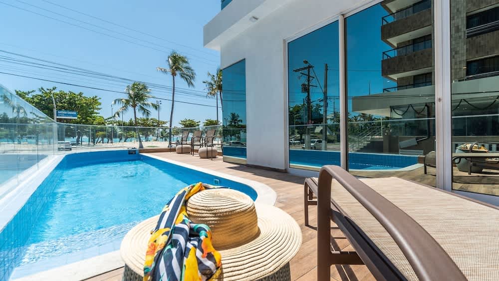 PriceTravel - Viaja fácil, sin pretextos