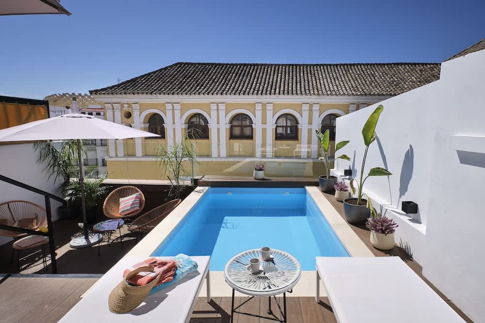 PriceTravel - Viaja fácil, sin pretextos