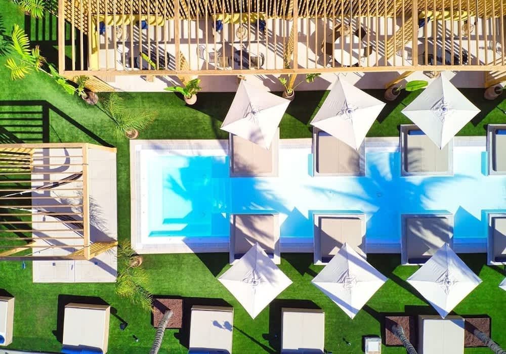PriceTravel - Viaja fácil, sin pretextos