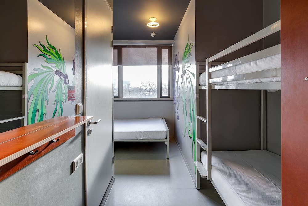 Img - Habitación, baño en la habitación (4 Bed Double and Bunk)
