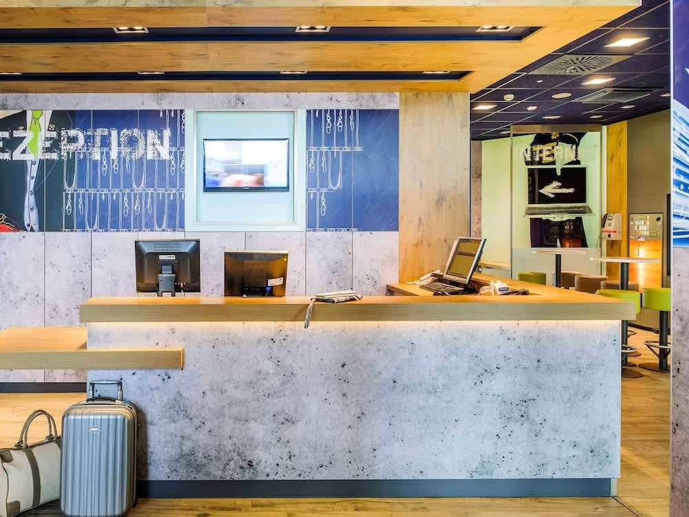 PriceTravel - Viaja fácil, sin pretextos