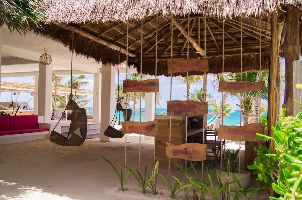 PriceTravel - Travel easy, without excuses