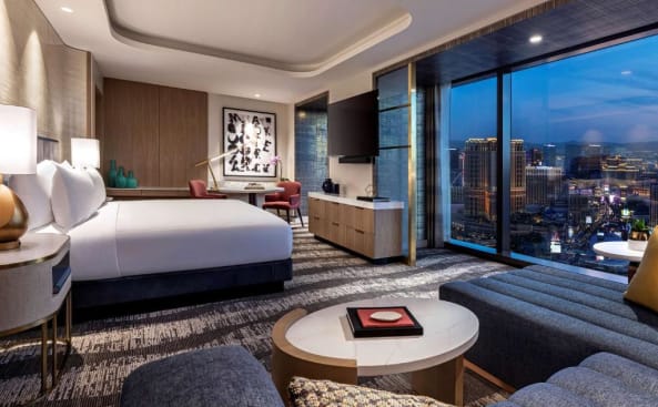 Suite de 2 dormitorios con vistas al Strip - 1 cama extragrande