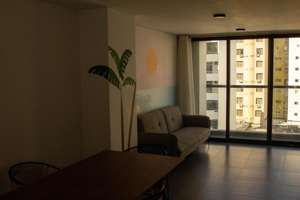 Apartamento con balcón