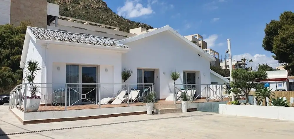 PriceTravel - Viaja fácil, sin pretextos