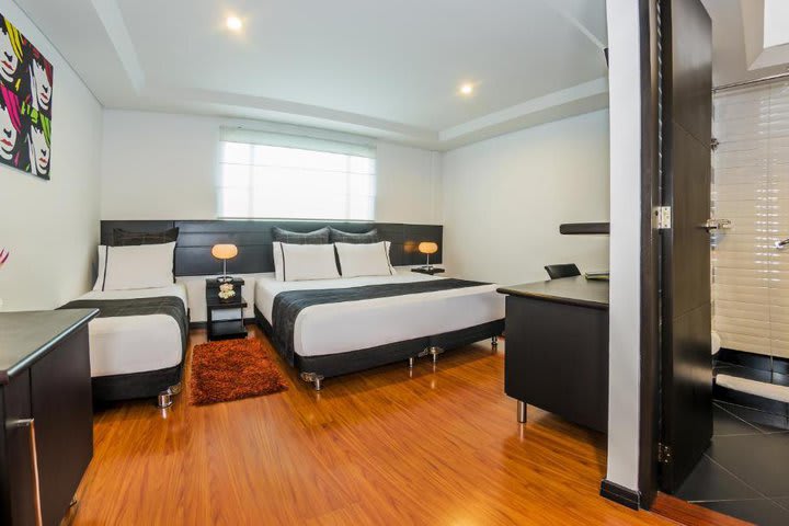 Triple guest room with 2 beds