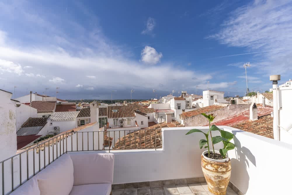 PriceTravel - Viaja fácil, sin pretextos