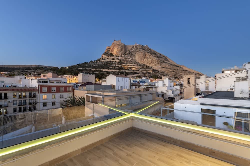PriceTravel - Viaja fácil, sin pretextos