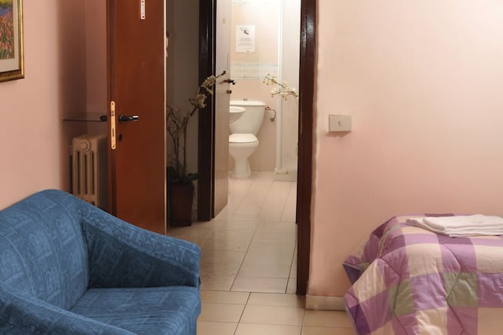 Triple Room, Shared Bathroom