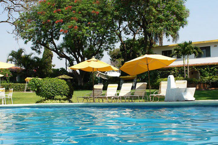 Pool at Posada Quinta Las Flores Cuernavaca