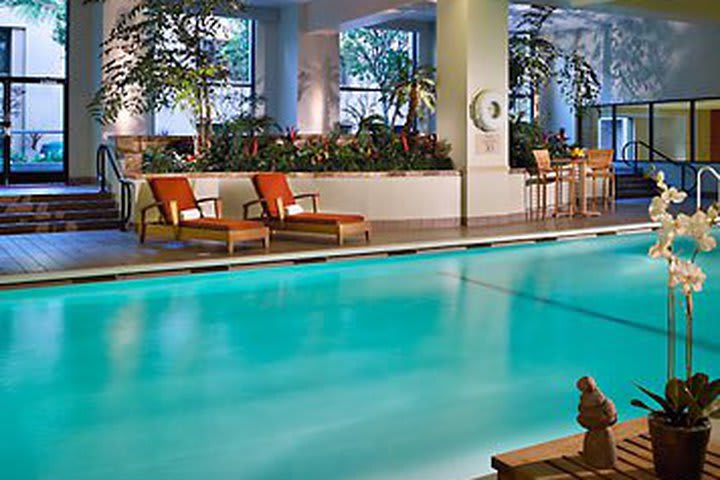 Indoor pool at Marriott Marquis San Francisco