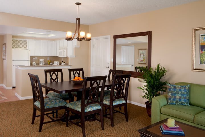 The suites at Hilton Grand Vacations have an equipped kitchen