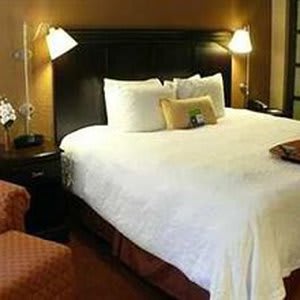 Hampton Inn & Suites Chicago/Hoffman Estates