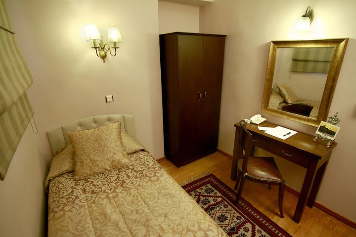 Small Single Room