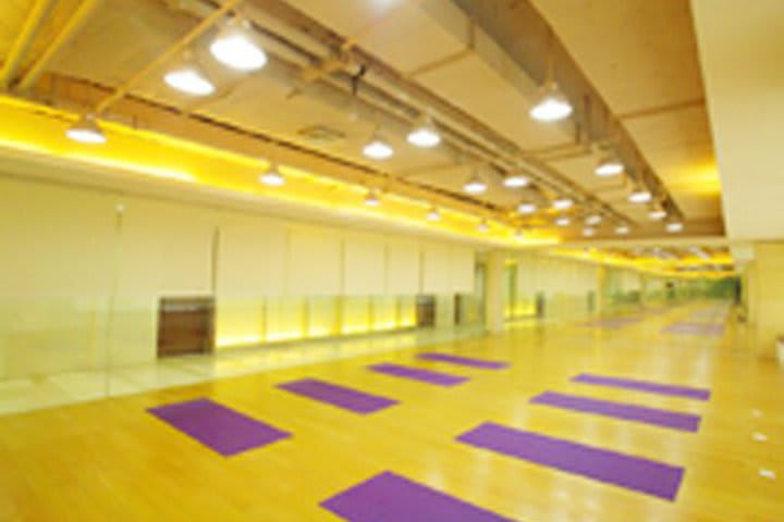 View of the exercise area at the Starway Rayfond Shanghai Nanpu hotel