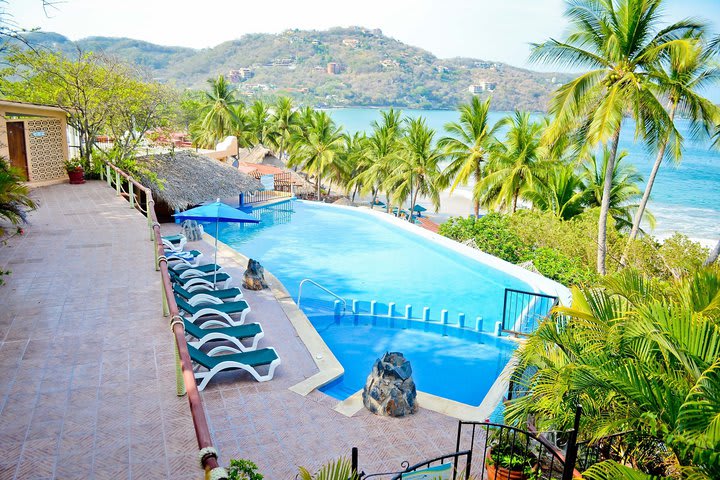 Piscina panorámica al aire libre