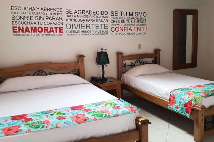 Habitación con dos camas