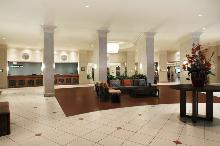 Front desk of the Best Western® hotel in Walt Disney World® Resort