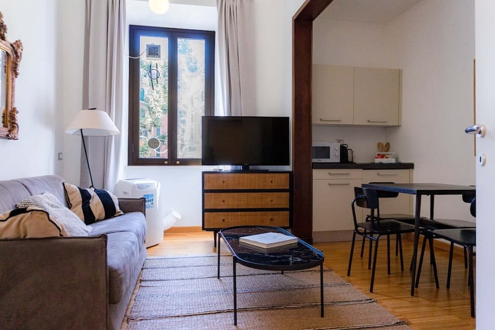 Colosseum Cosy Apartment Close To Metro