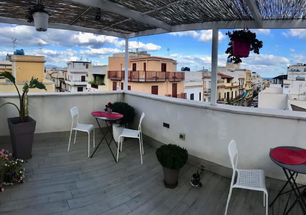 PriceTravel - Viaja fácil, sin pretextos