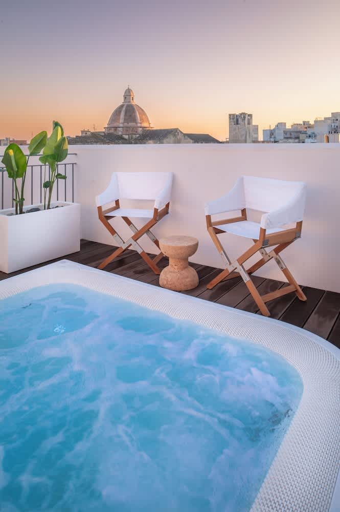 PriceTravel - Viaja fácil, sin pretextos