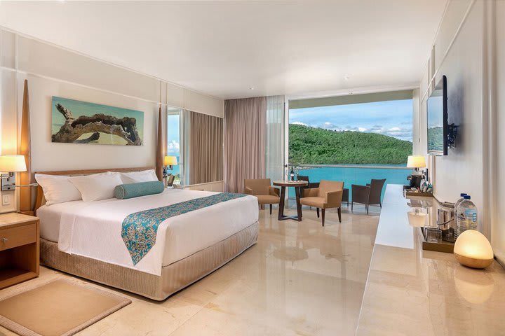Img - Superior Junior Suite Ocean View