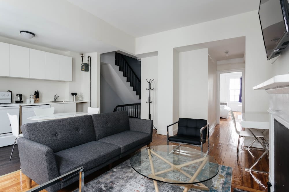 West Village 2 BR and Private Roof Deck