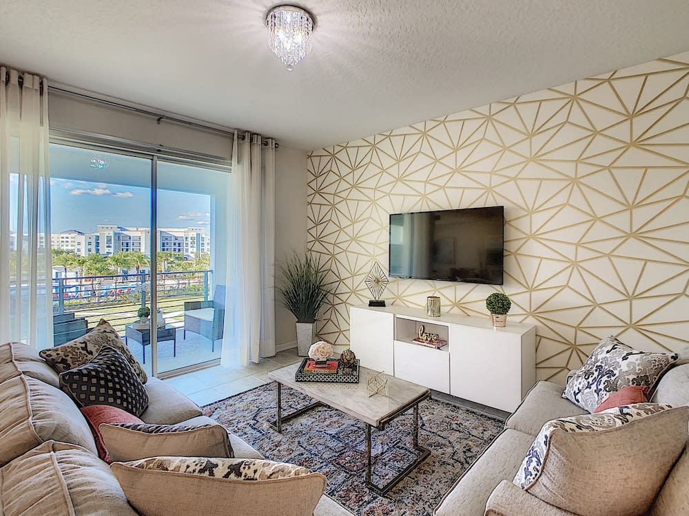 Modern Condo Near Disney Foosball Water Park!