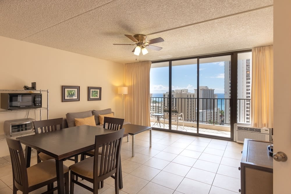 Fully Equipped 23rd Floor Condo at the Waikiki Banyan by Koko Resort Vacation Rentals