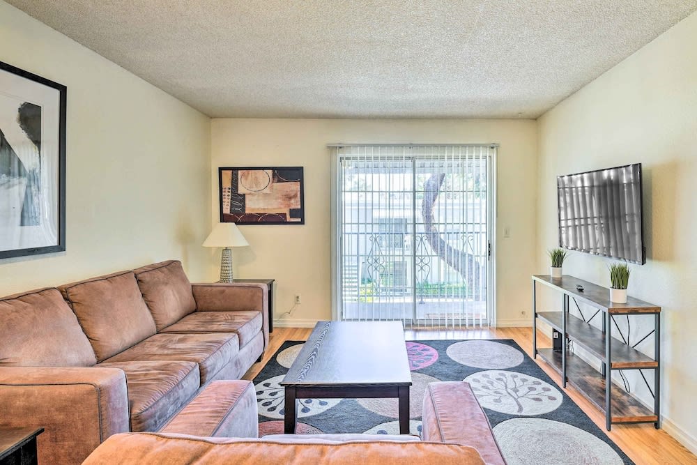 Las Vegas Condo: Explore The Strip & Downtown