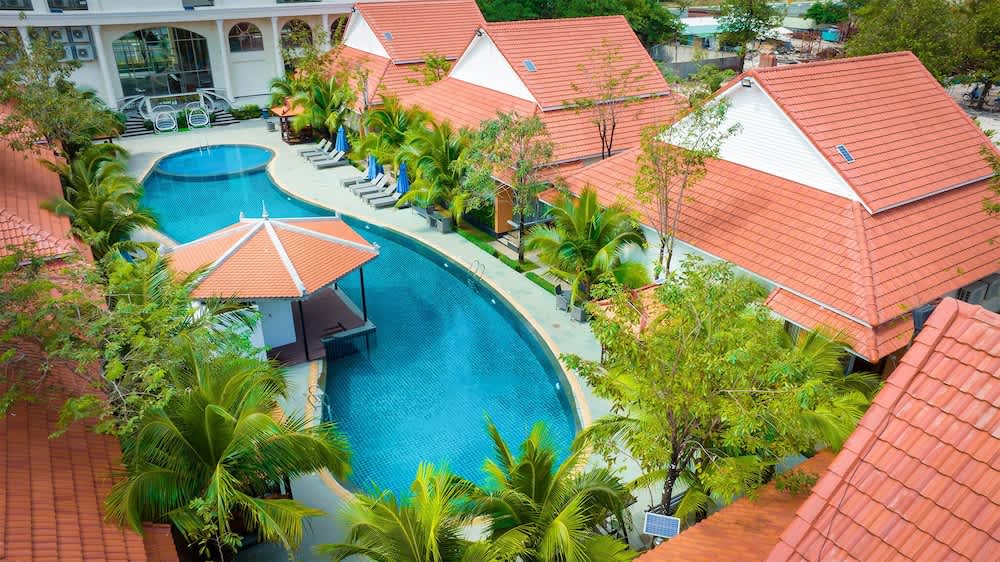 PriceTravel - Travel easy, without excuses